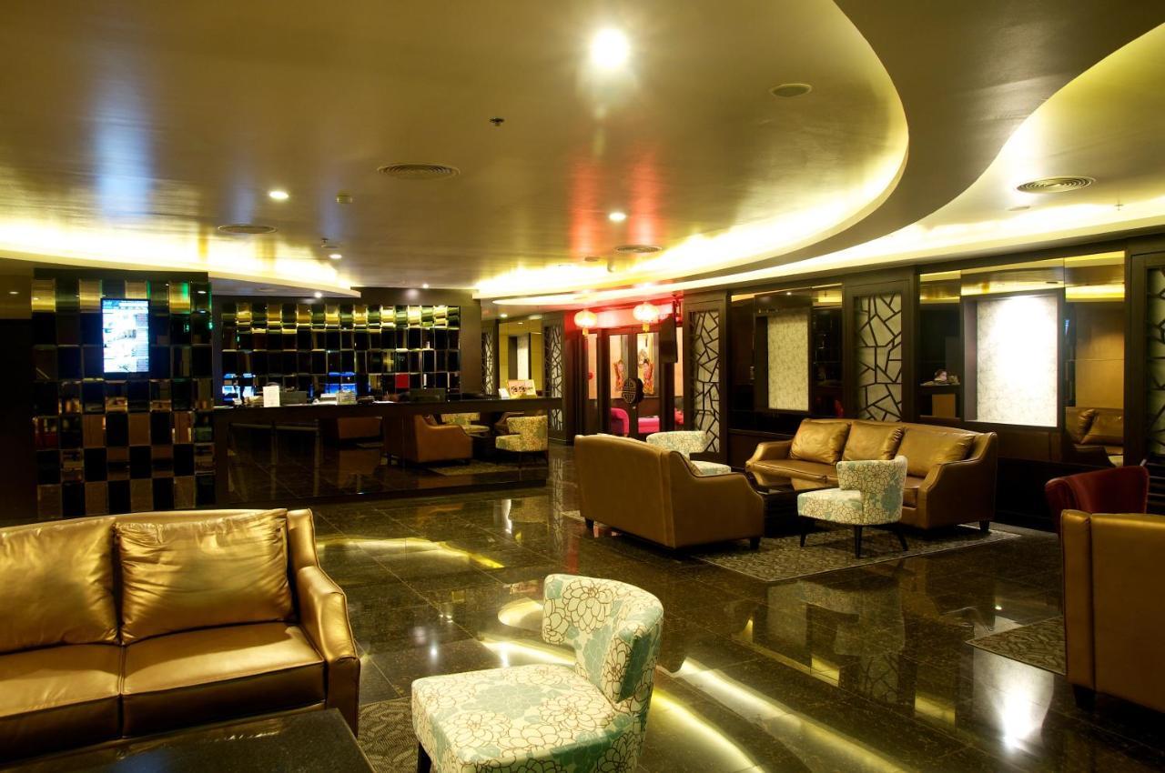 Jolly Suites&Spa Petkasem Haōhng Khēm Exteriér fotografie