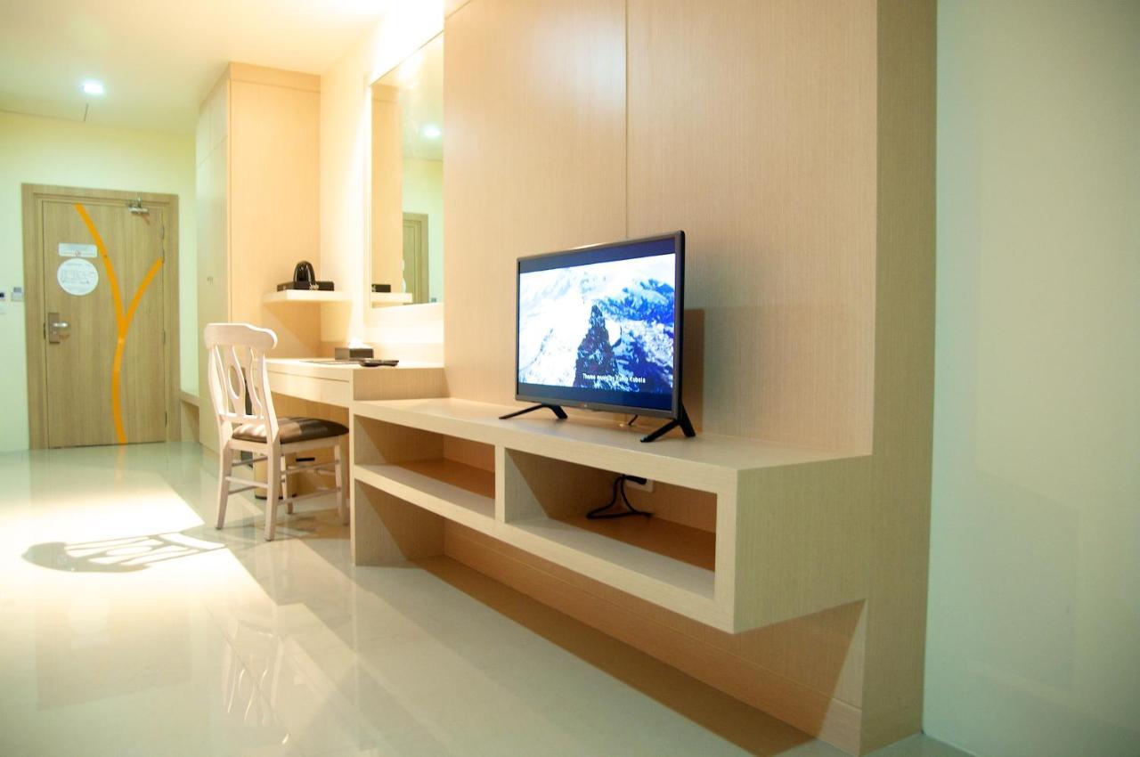Jolly Suites&Spa Petkasem Haōhng Khēm Exteriér fotografie